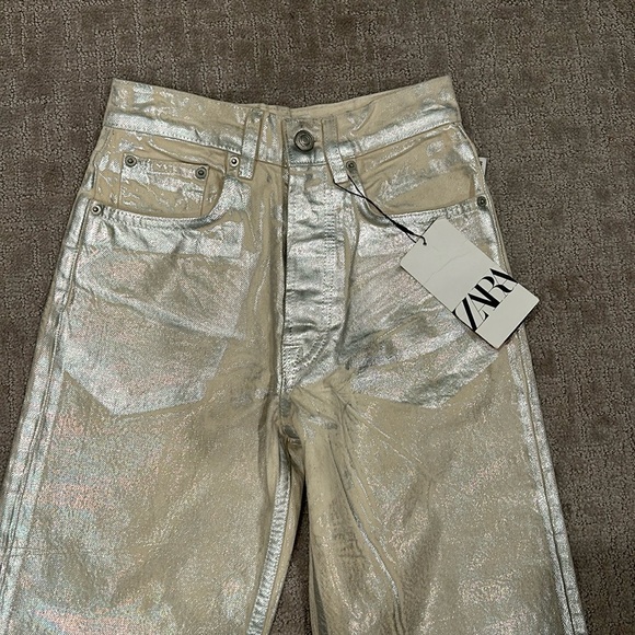 White and silver metallic or foil Zara jeans new with tags - Picture 1 of 5